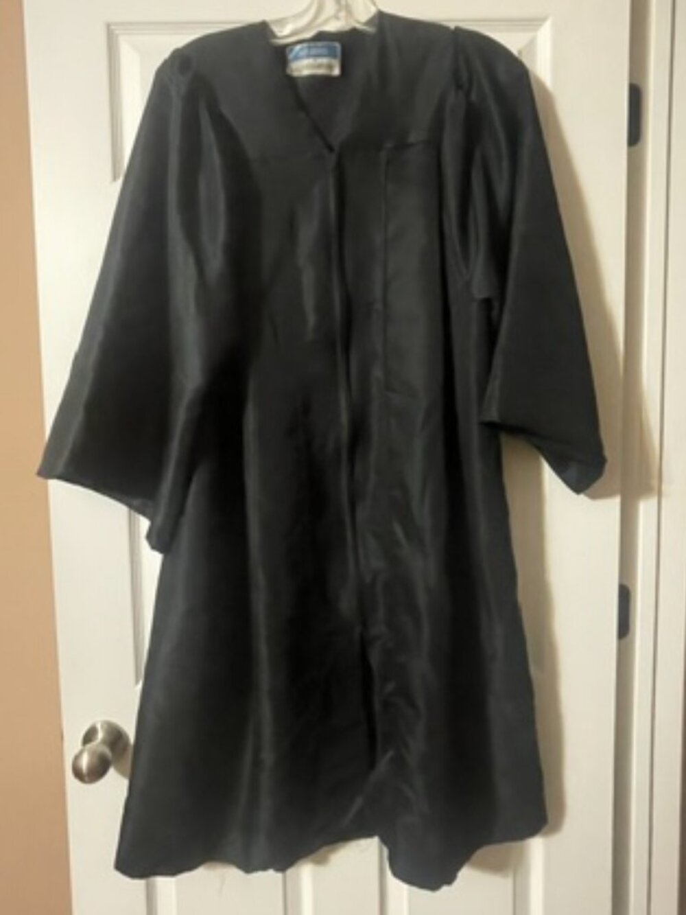 Academus Black Graduation Gown Size 45 (5' to 5' 2") Unisex